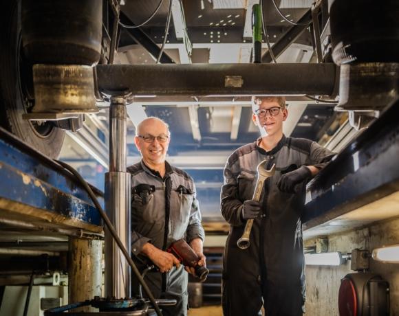 Professioneel werk aan vrachtwagens Professioneel werk aan vrachtwagens